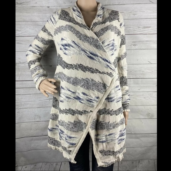 Lucky Brand Sweaters - Lucky Brand Cardigan Sweater - XS ❤️